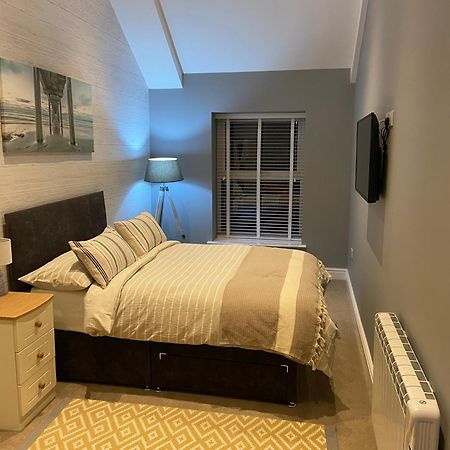 Stylish Tenby Apartment, Great Location, Parking Quarto foto